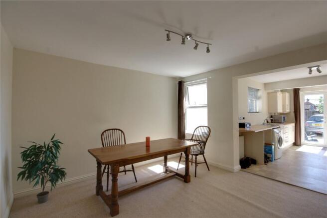 Kitchen Dining Area
