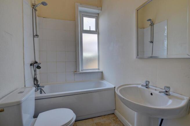 Bathroom - 2.jpg