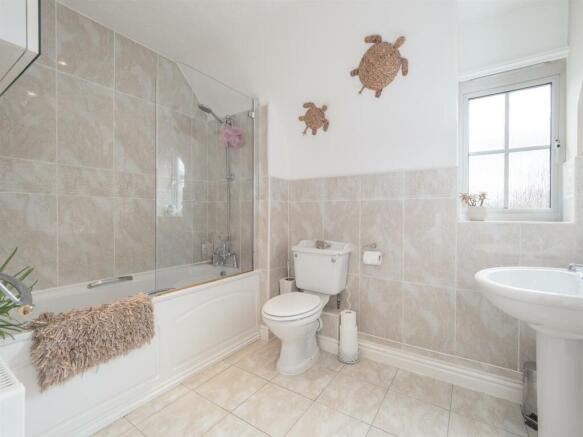 24 Millfield Close-21.jpg