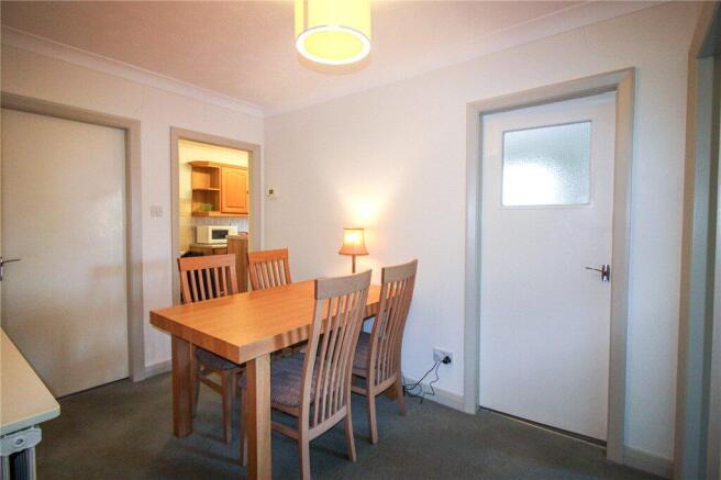 2 bed Apartment for sale Image 6