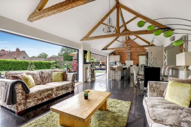 Kitchen/Living Room