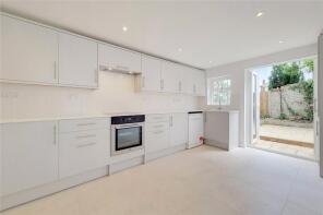 40, Glycena Road, London SW11 5TR