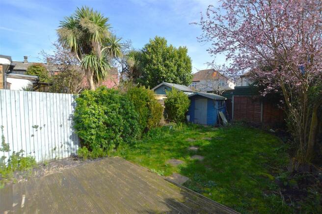 5 Maswell Park Road garden.JPG