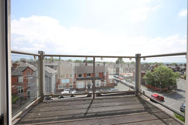 High Street, Wolstanton, ST5 photo 4