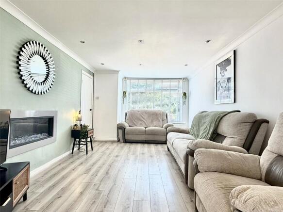 Bolton Road East, Wirral, Merseyside, CH62 photo 4