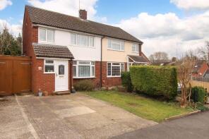 29, Deans Furlong, Tring HP23 4AR