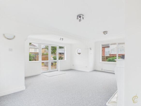 Avondale Road, Newport photo 3