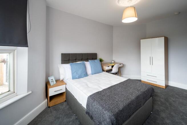 Room 5 at £795pcm