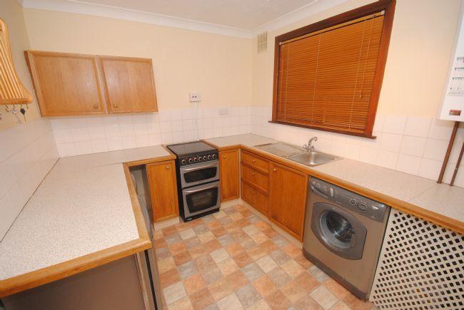 Kitchen (pic2)