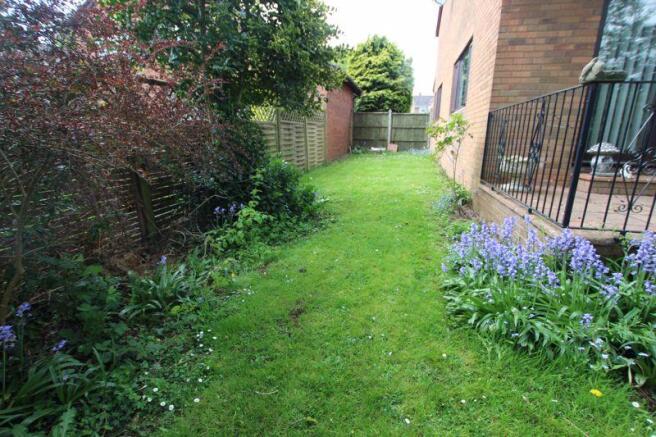 Side garden