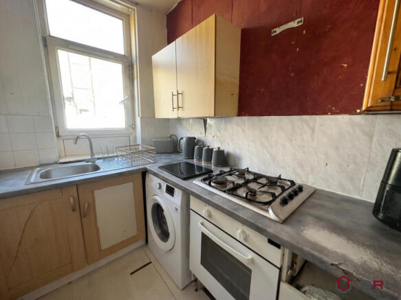 2 bed Terraced for sale Image 10