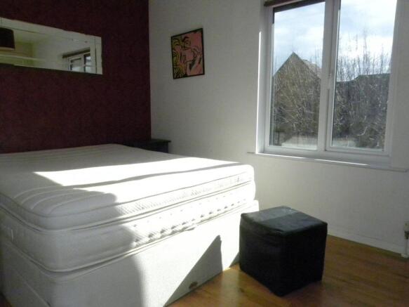bed 1(alt angle)