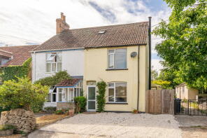 13, Watts Lane, Hullavington SN14 6DZ