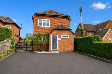 Bailes Lane, Normandy, Surrey, GU3