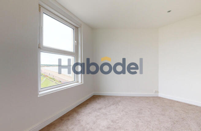 Studio to rent Image 4