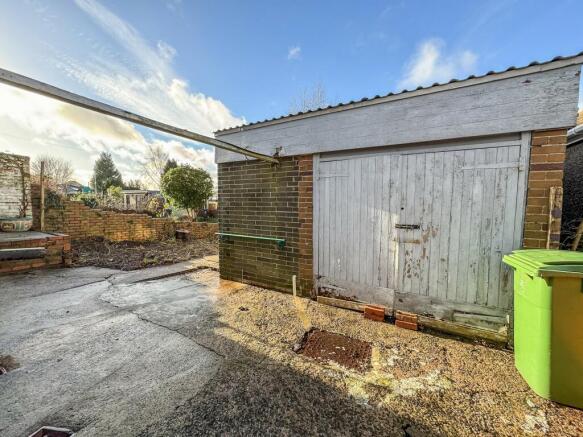 Detached Garage