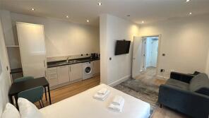 4, Plaza 21, Sanford Street, Swindon SN1 1HE