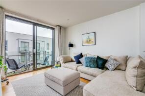73, Yvon House, Alexandra Avenue, London SW11 4GA