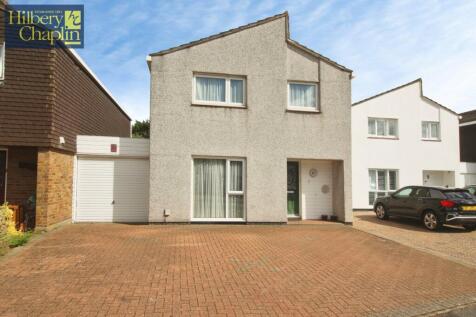 Mulberry Close, Romford, RM2