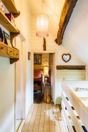 Rock House, Llanddewi-20.jpg