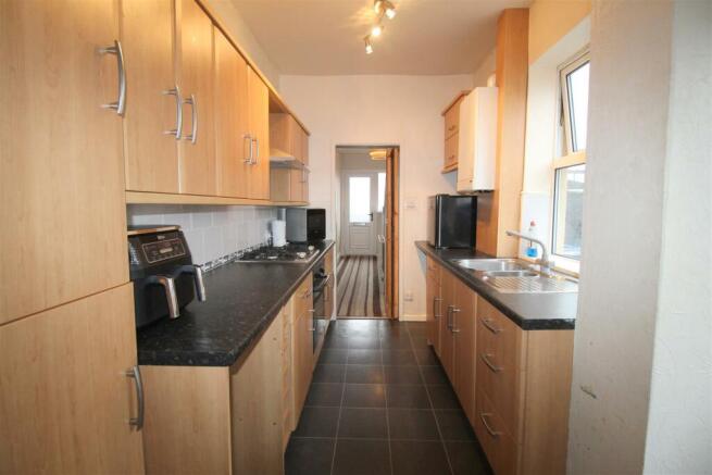 St Andrews Road North, 136, kitchen 2.JPG
