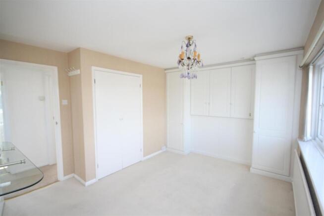 Master Bedroom...JPG