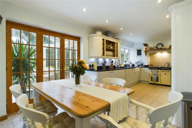 Kitchen / Breakfast