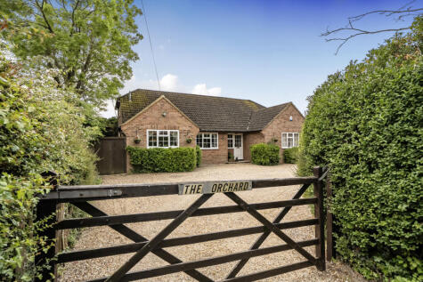 Theale Road, Burghfield, Reading, Berkshire, RG30