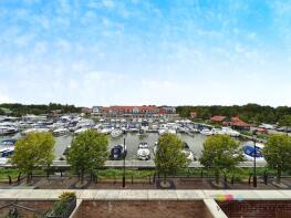 10, Marine Walk, Burton Waters, Lincoln LN1 2TS