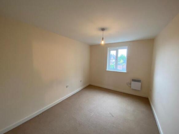 2 bed Flat to rent Image 7