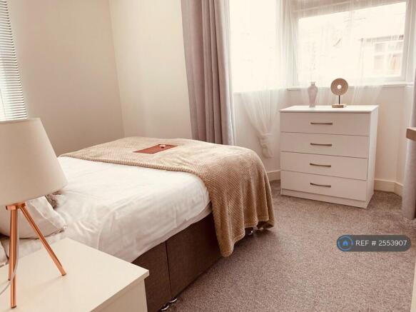 Flat 1 - £1,650 (Available On 17th February 2026)