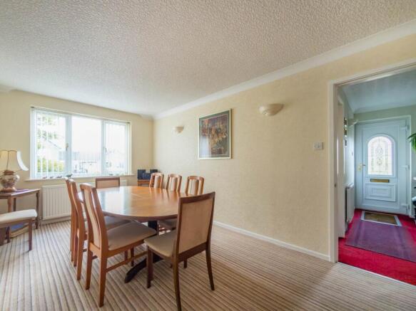 3 bed Detached Bungalow for sale Image 11