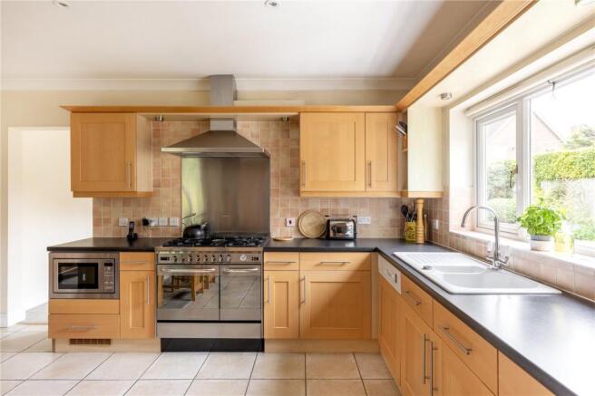 Kitchen/Breakfast Rm