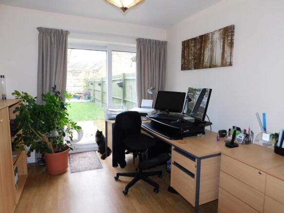 Photo 6