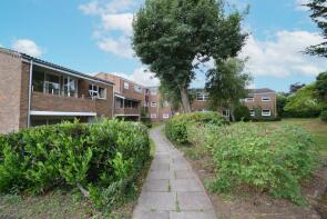 Flat 15, Coningsby Court, The Dell, Radlett WD7 8JH