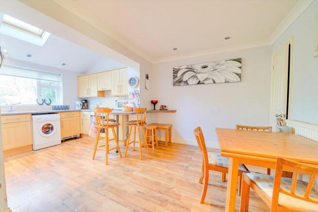 Kitchen/Dining Ro...