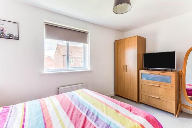 2 bed Terraced to rent Image 7
