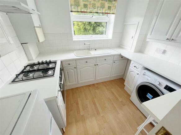 Kitchen.JPG
