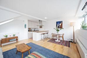 15a, French Place, Hackney, London E1 6JB