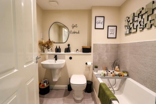 Photo 13