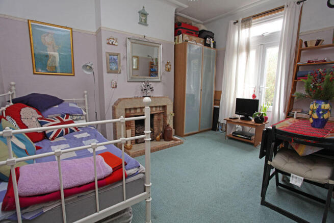 Photo 4