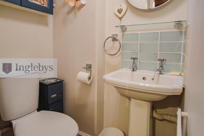 1 bed Cottage for sale Image 8