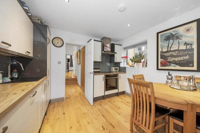 KITCHEN/DINER
