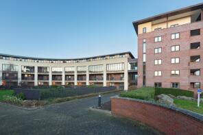14, Huntley Crescent, Campbell Park, Milton Keynes MK9 3FZ