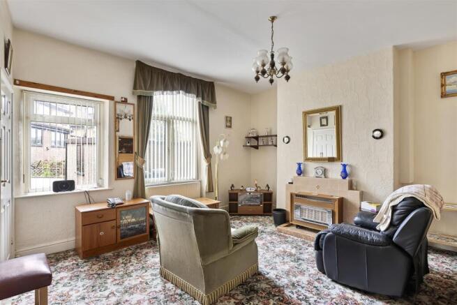 4 bed Terraced for sale Image 4
