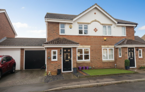 92, Grifon Road, Chafford Hundred, Grays RM16 6RL