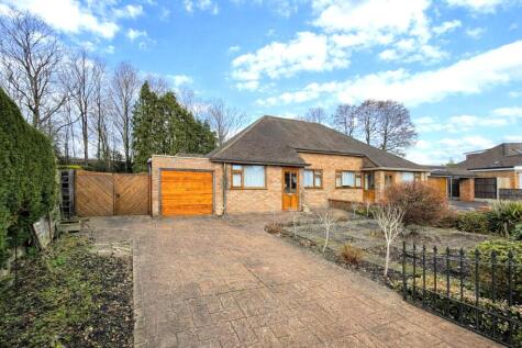 Wentworth Crescent, Ash Vale, Surrey, GU12