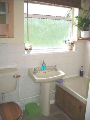 Bathroom/Wc