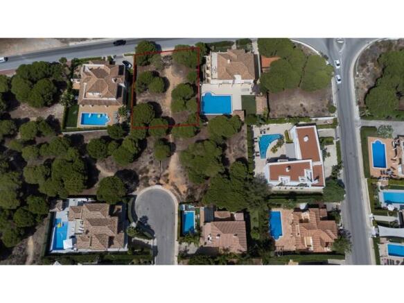 Varandas do Lago-Plot