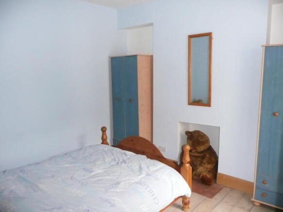 Photo 4